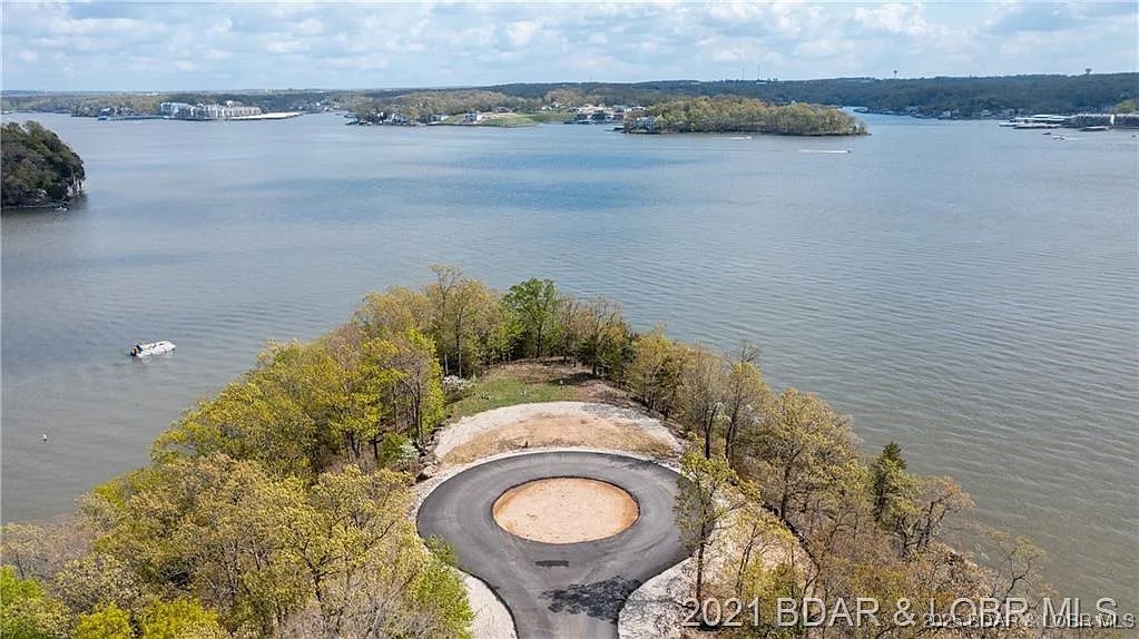 504 Forest Trace Property Photo 6