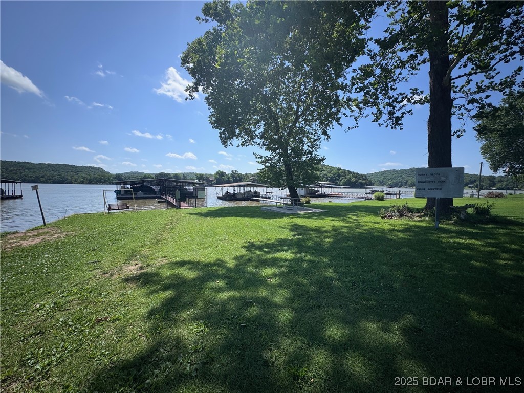 68 Kaisers Red Bud Lane Property Photo 4
