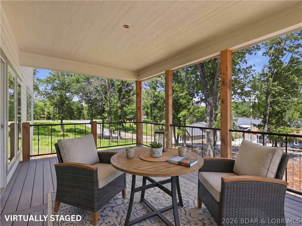 48 Eagles Pass Property Photo 12