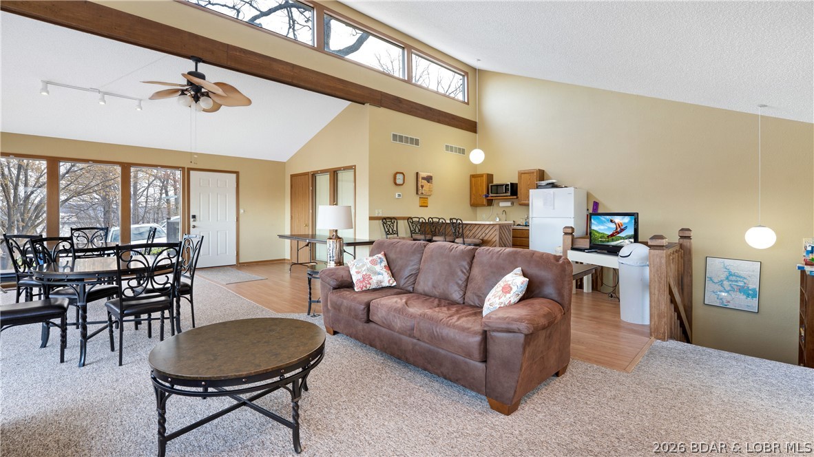 98 Jonathan Drive 4e Property Photo 35