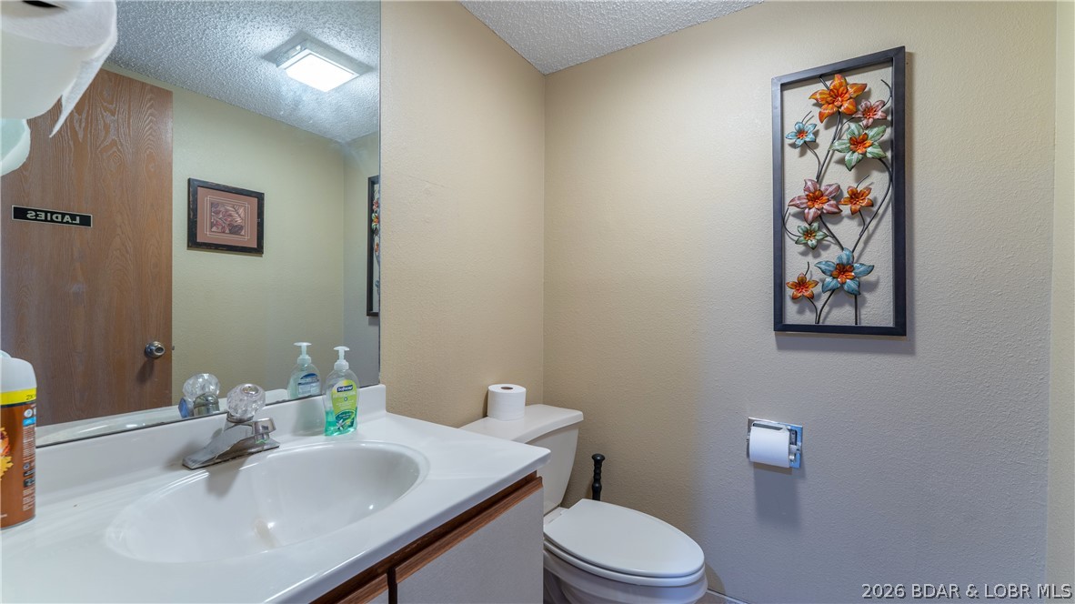 98 Jonathan Drive 4e Property Photo 39