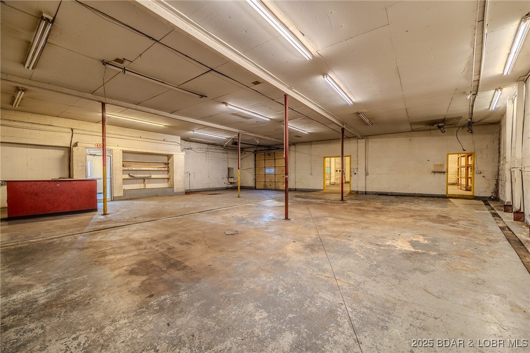 212 W Highway 54 Property Photo 3