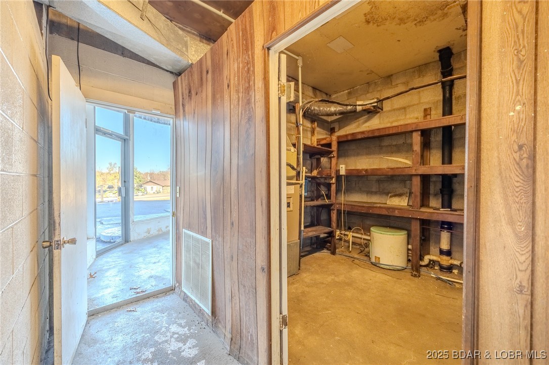 212 W Highway 54 Property Photo 15