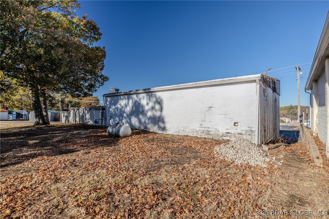 212 W Highway 54 Property Photo 30