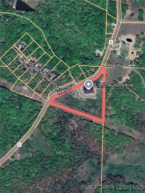 372 Highway D Property Photo 3