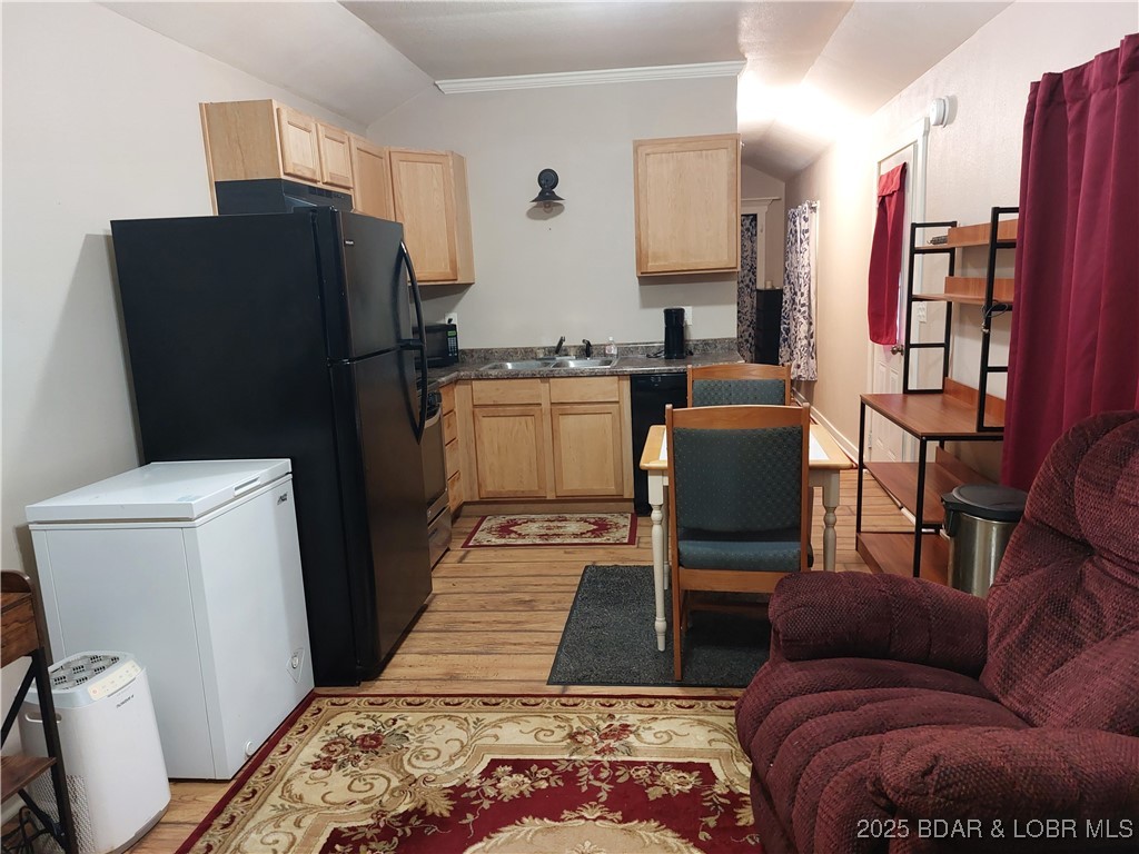 34246 Rabbit Run Property Photo 3