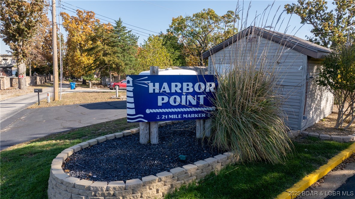 1522 Harbor Point Drive E-201 Property Photo 22