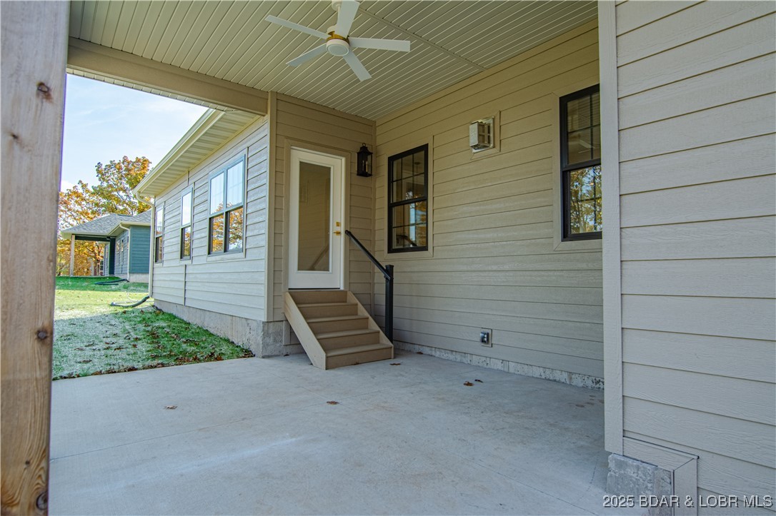 18 Lady Bug Lane Property Photo 6