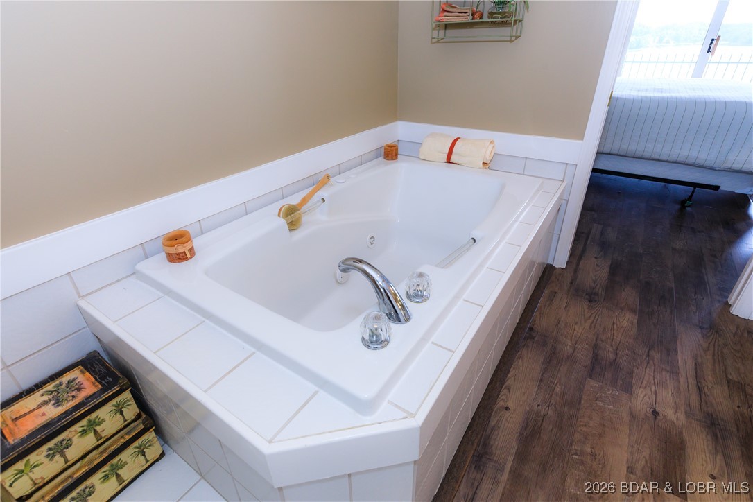 607 E Harbour Towne Drive E-607 Property Photo 16