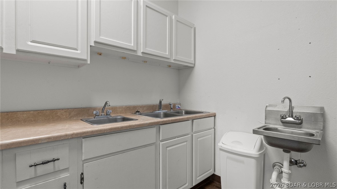 4041 Osage Beach Parkway Property Photo 12