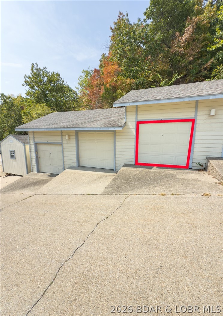 210 Bluff Boulevard 4b Property Photo 5