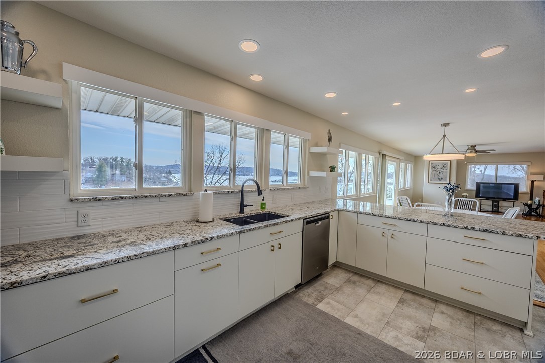 41 Island View Road Property Photo 15
