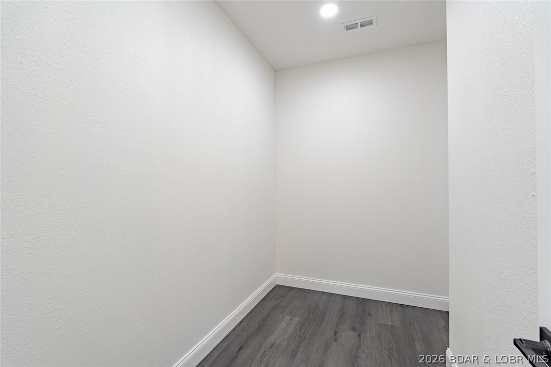 701 Spring Creek Drive Property Photo 11