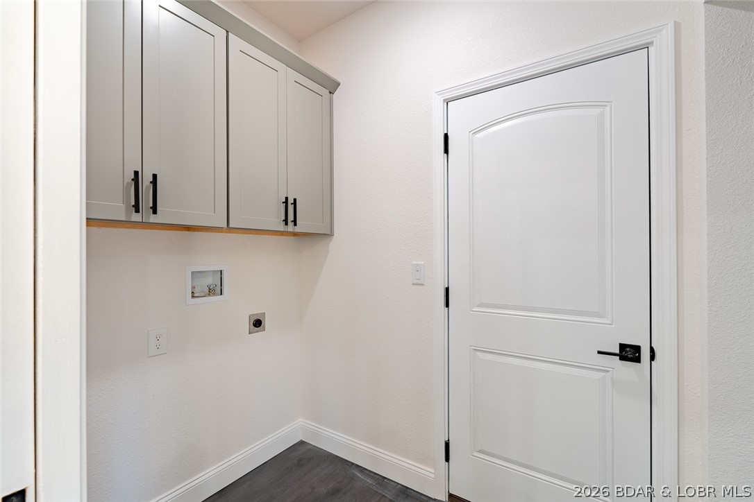 701 Spring Creek Drive Property Photo 22