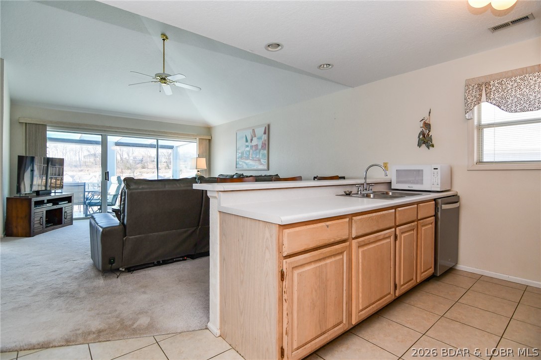 158 Regatta Bay Circle 4e Property Photo 5