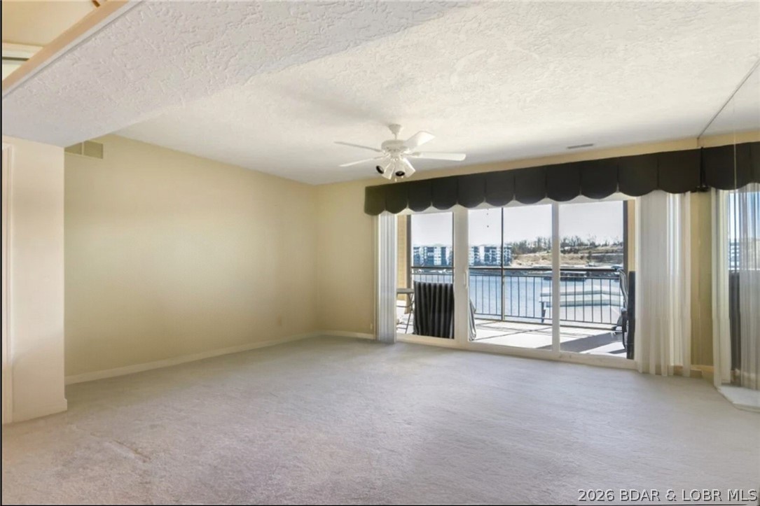 106 Falls Point Drive C3 Property Photo 5
