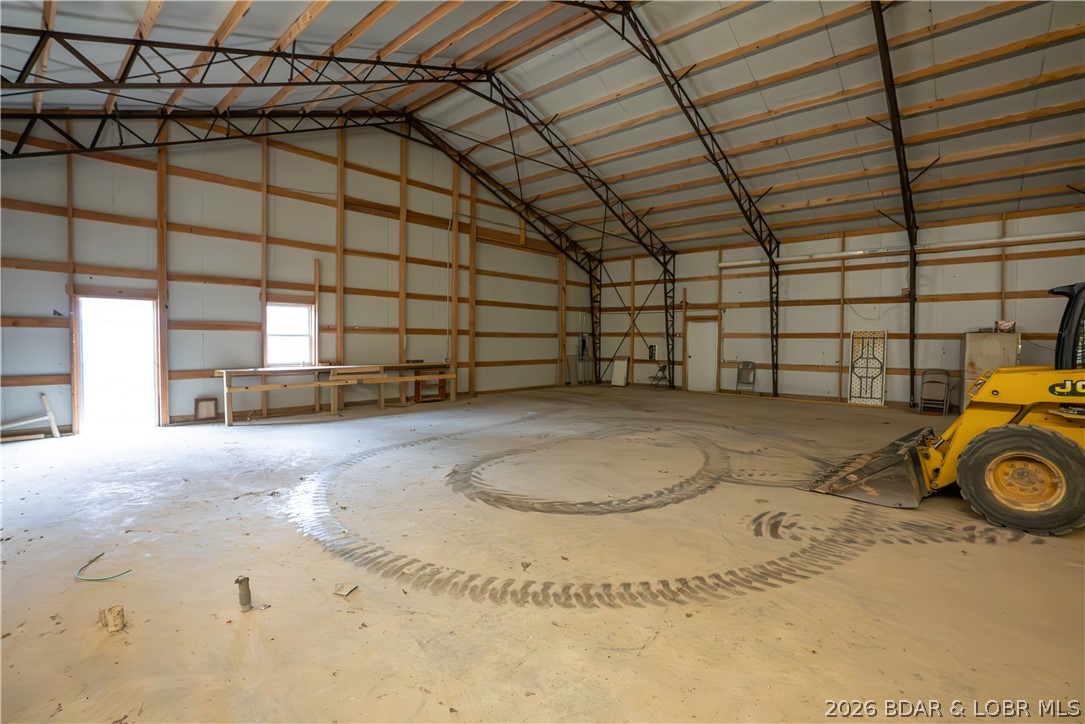 Emerald Hills Drive Property Photo 16