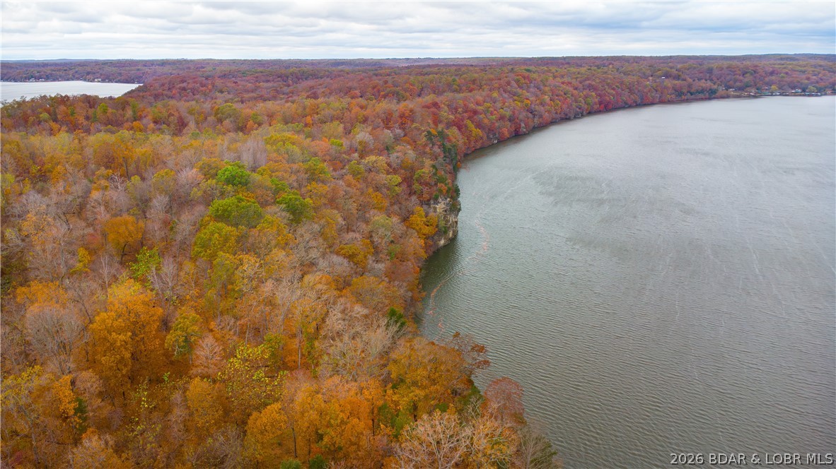 Emerald Hills Drive Property Photo 36