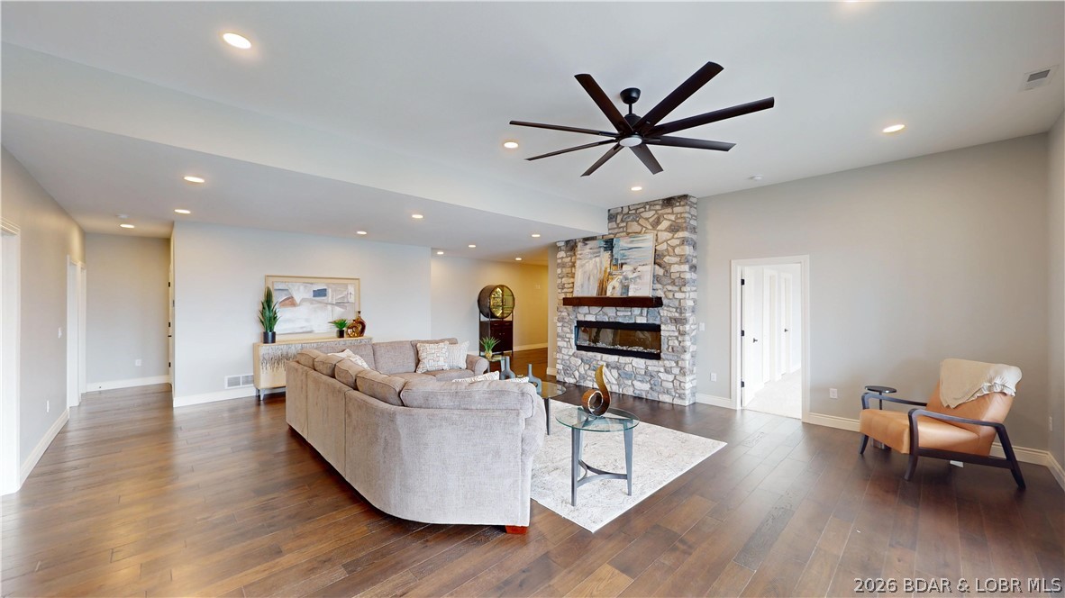 29 Forest Trace Property Photo 31