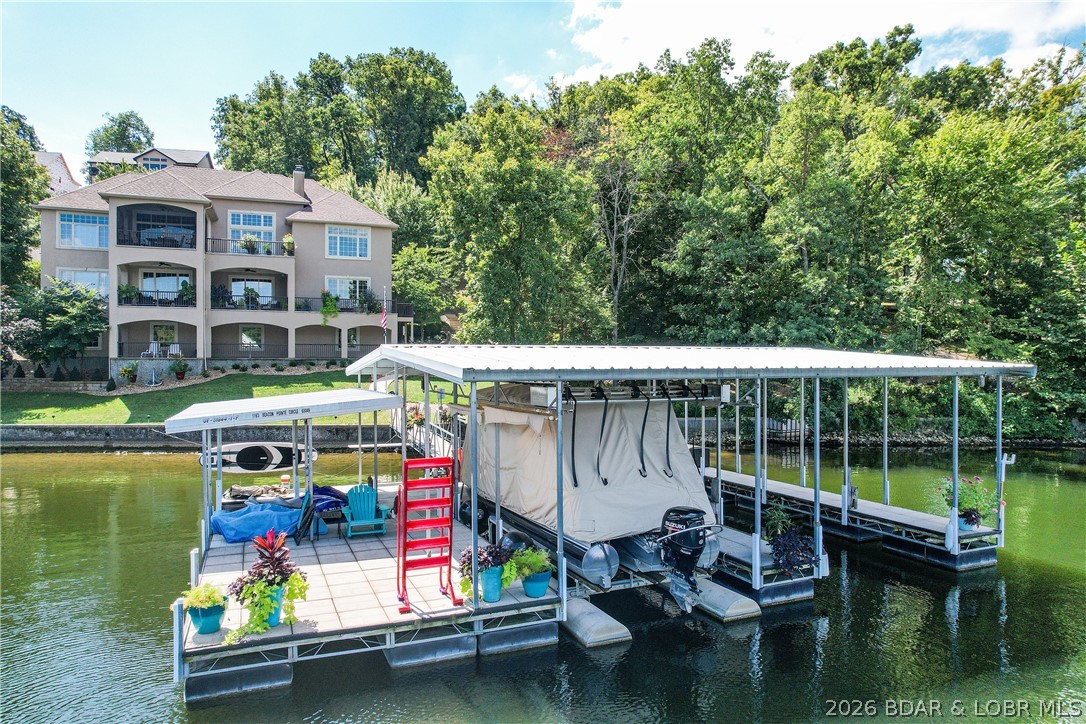 1163 Beacon Pointe Circle Property Photo 1