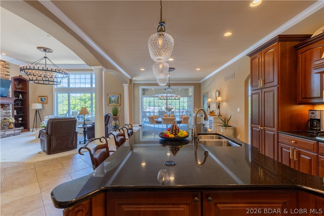 1163 Beacon Pointe Circle Property Photo 12