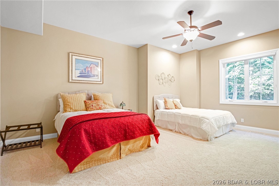 1163 Beacon Pointe Circle Property Photo 25