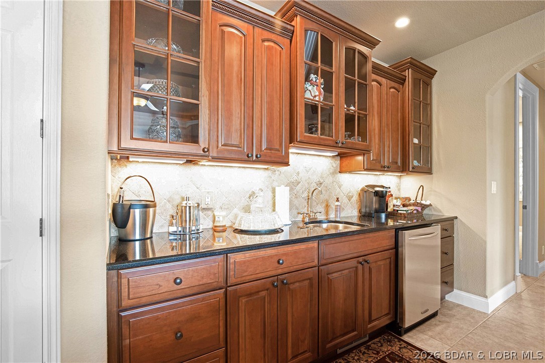 1163 Beacon Pointe Circle Property Photo 30