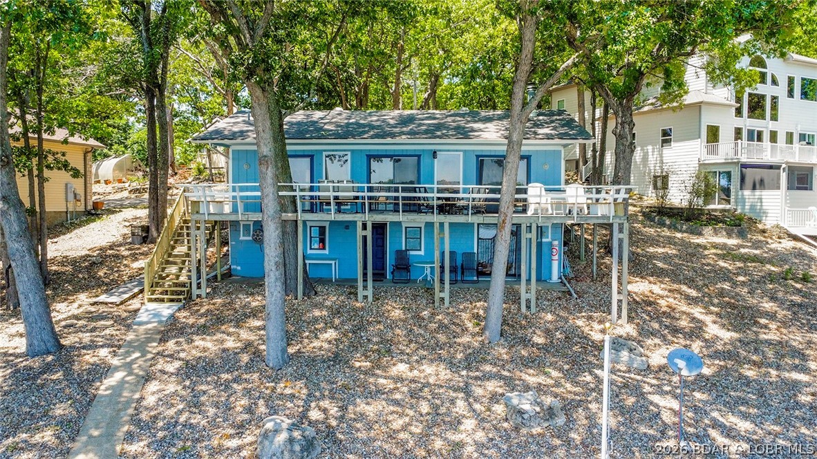 110 Old English Point