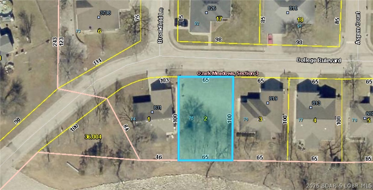 831 College Boulevard Property Photo 1