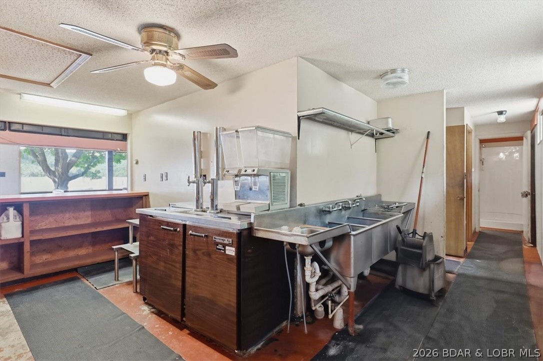 1077 Duncan Drive Property Photo 8