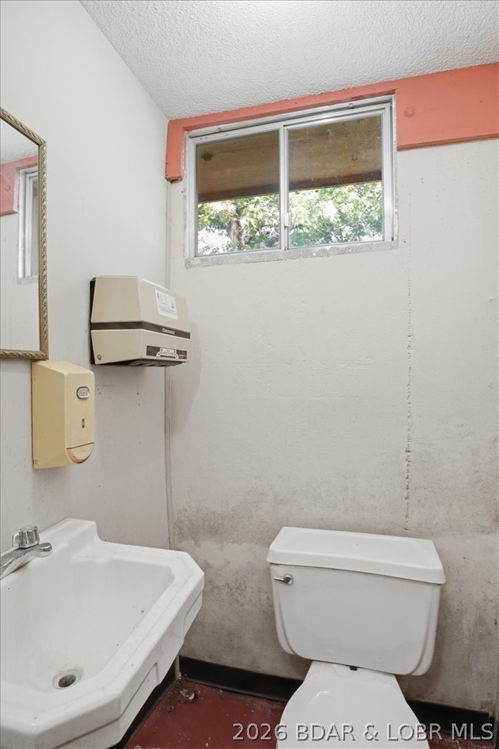 1077 Duncan Drive Property Photo 15