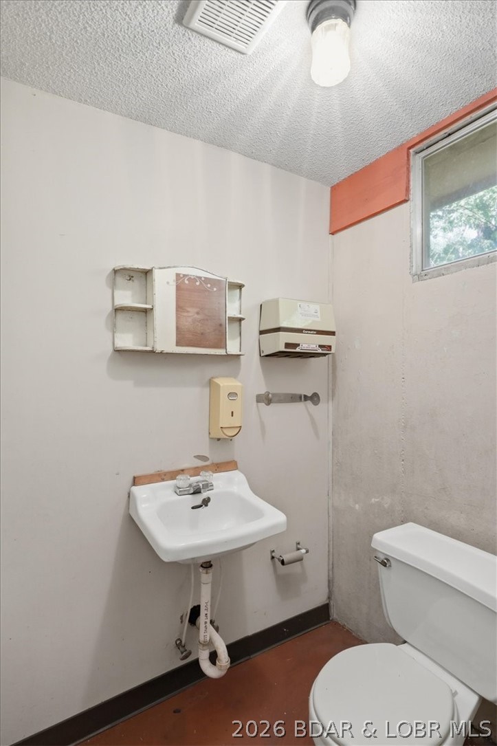1077 Duncan Drive Property Photo 17