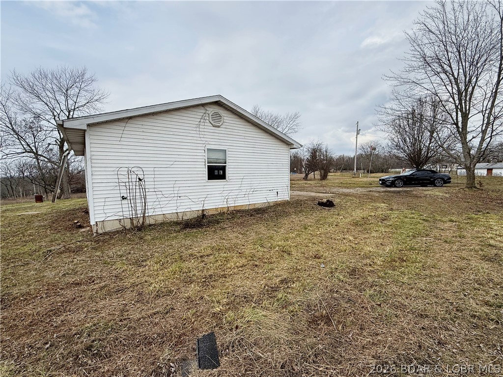 27 Russell Loop Property Photo 8