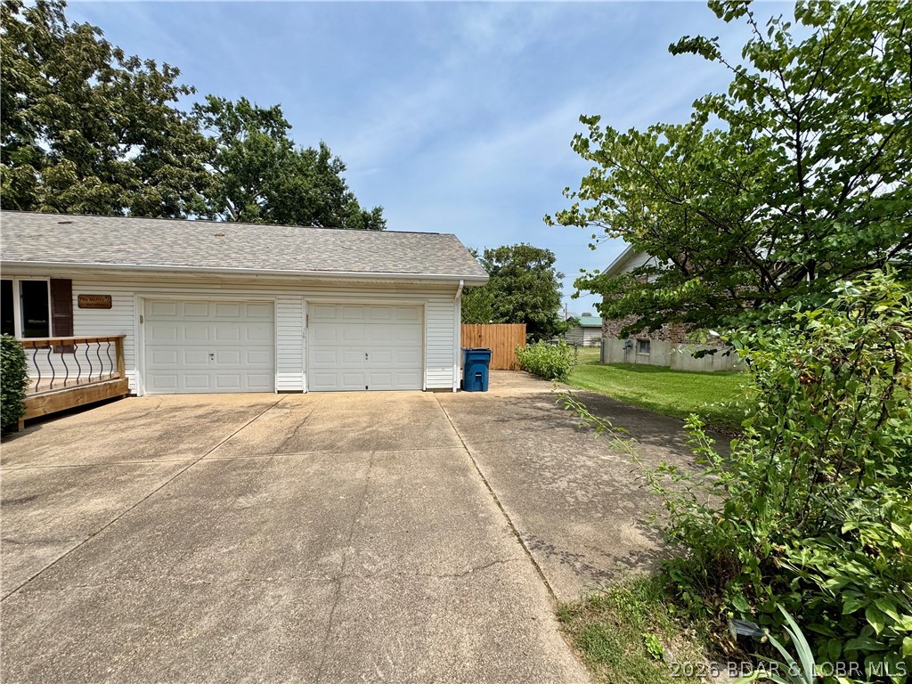 1007 Lawson Avenue Property Photo 3