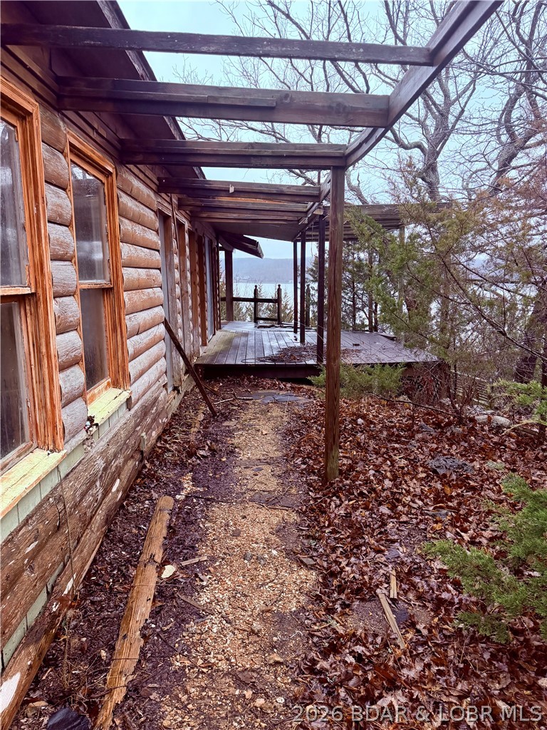 3955 Woodson Point Property Photo 4