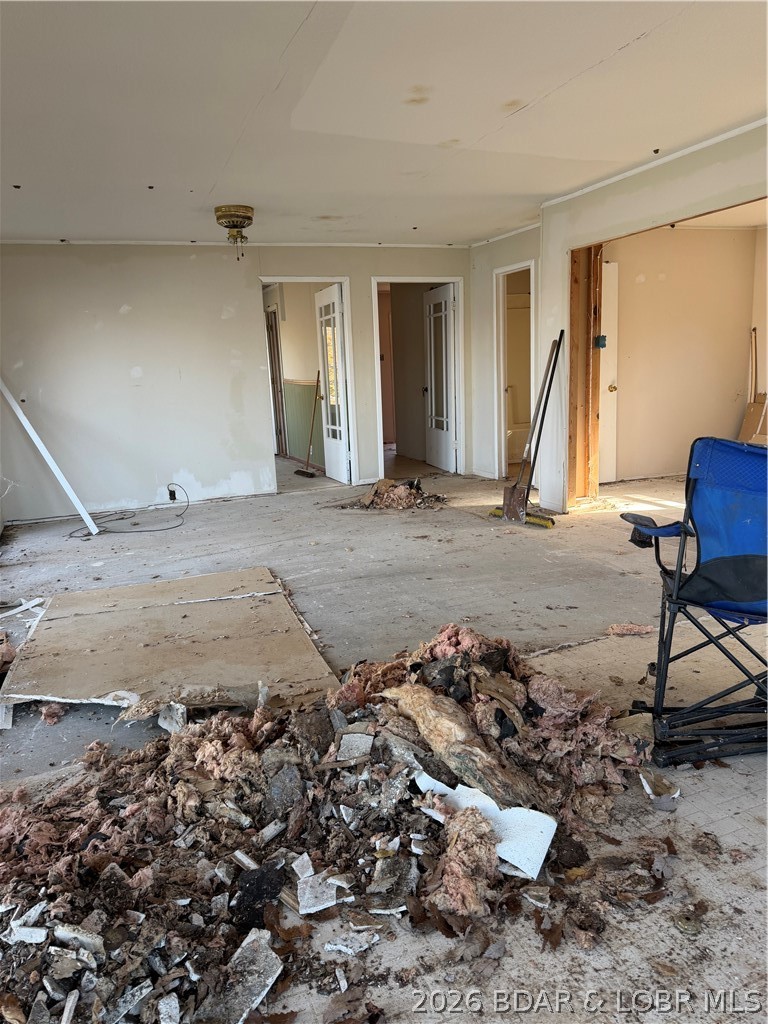 3955 Woodson Point Property Photo 12