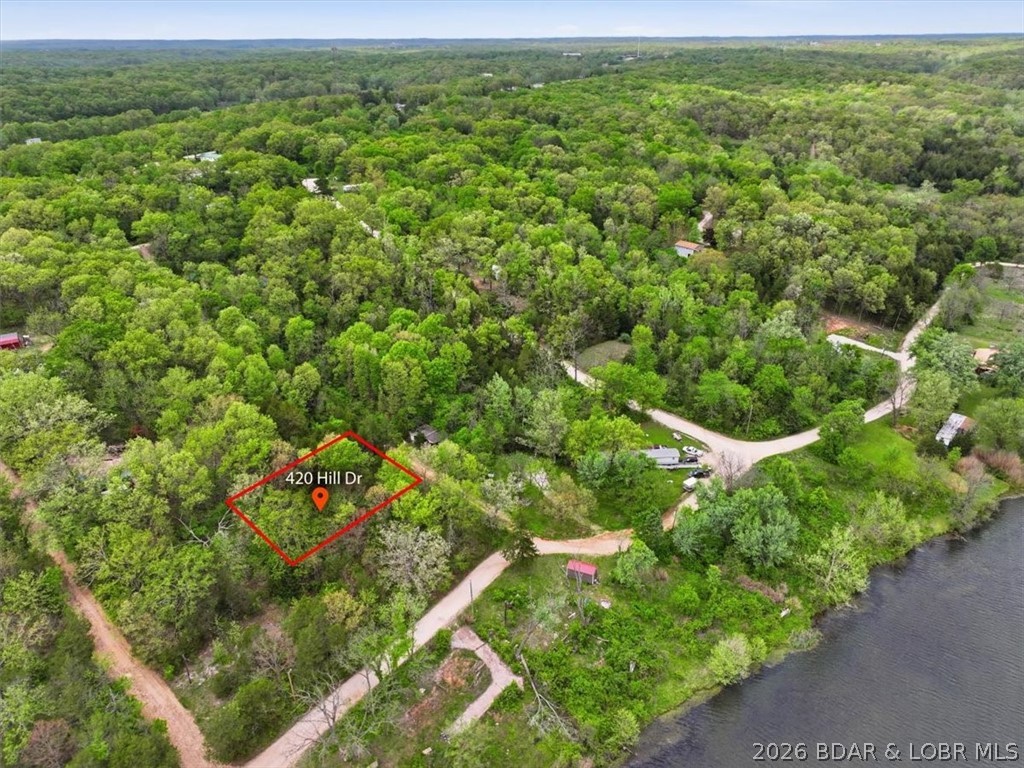 420 Hill Drive Property Photo 3