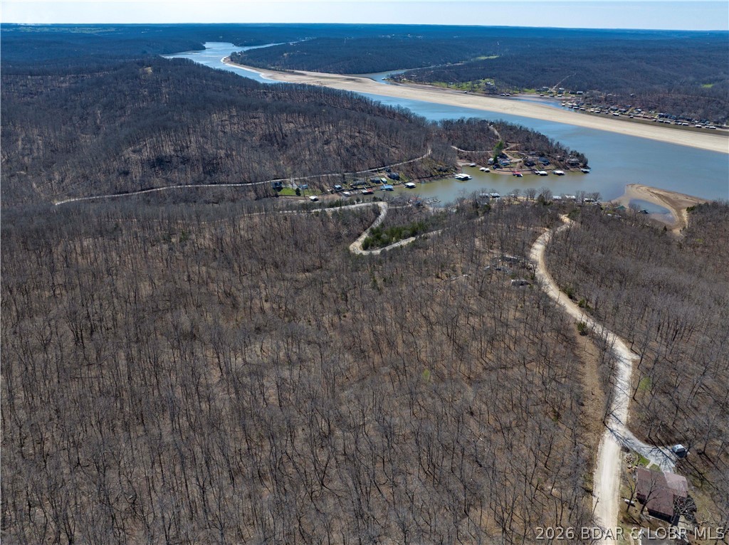 Central Ozarks Road Property Photo 8