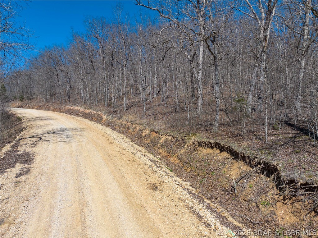 Central Ozarks Road Property Photo 11