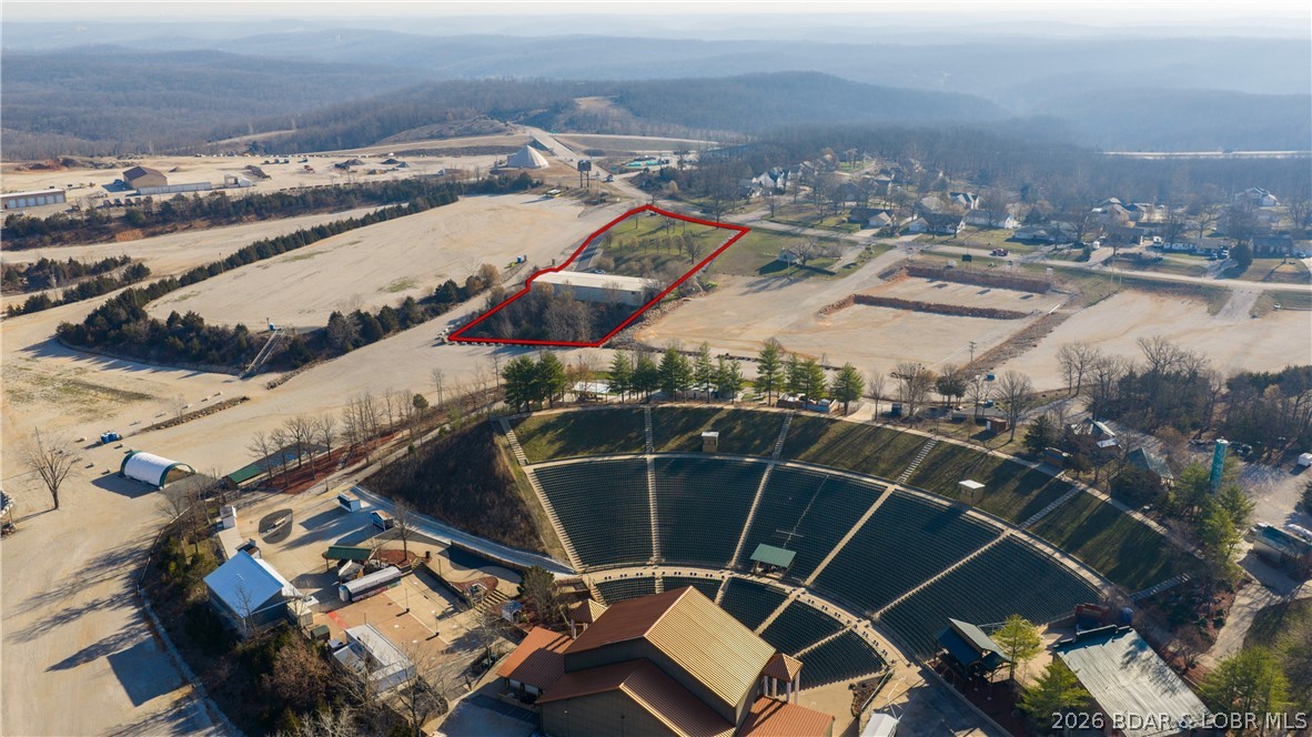 2573 N Business Route 5 Property Photo 1