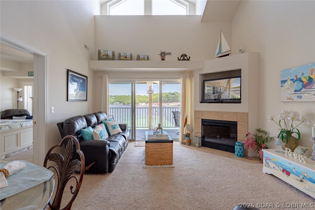 255 Plaza Beach Drive 4e Property Photo 1