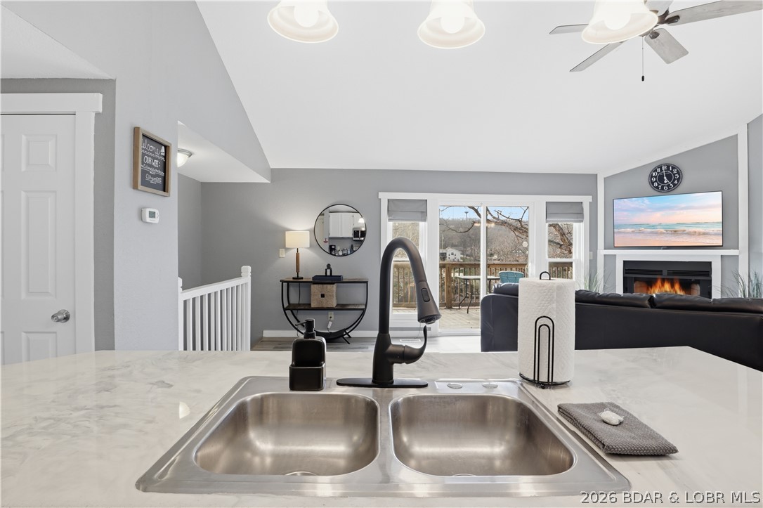 279 Spring Road Property Photo 8