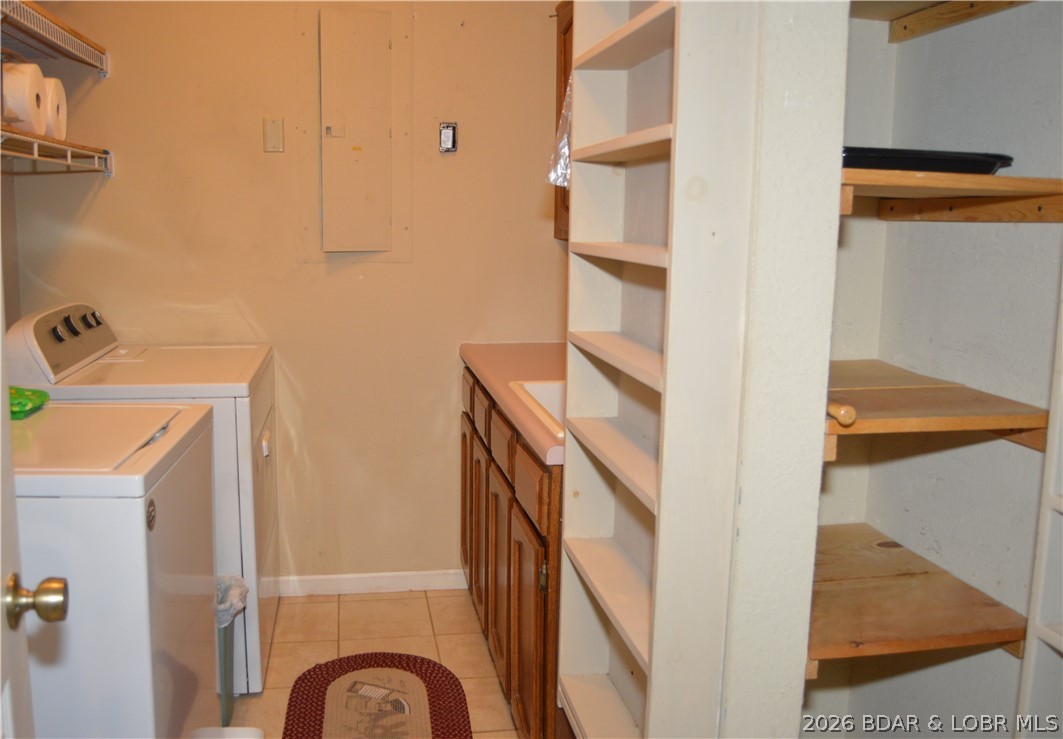 90 Falls Point Drive 1b Property Photo 18