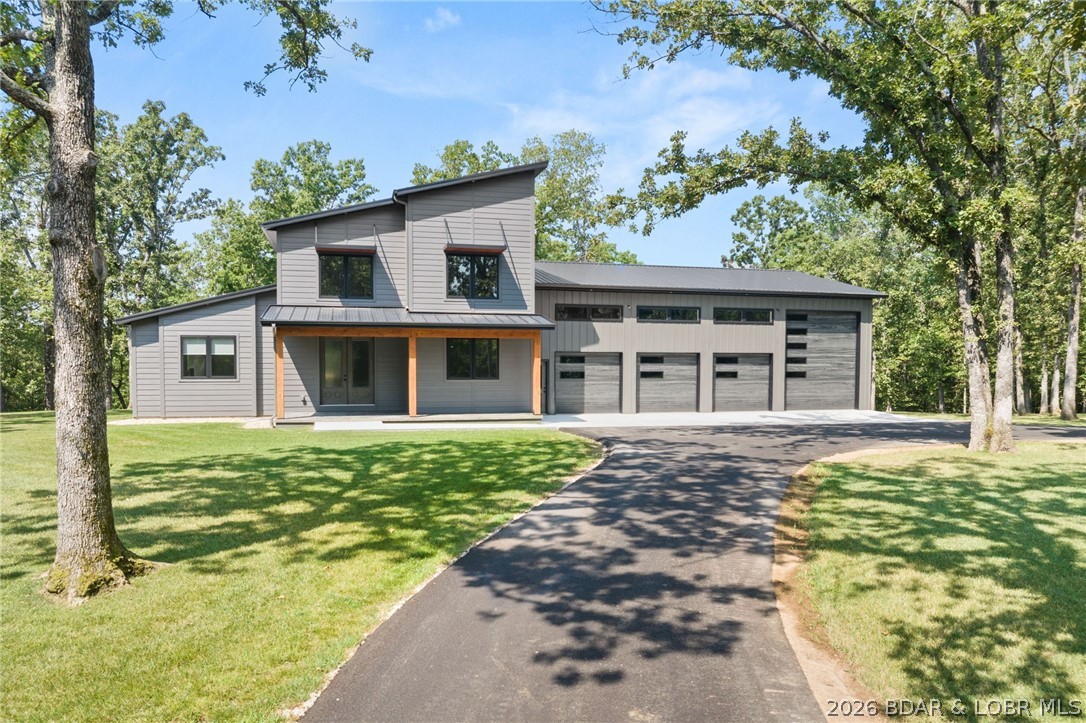 5 Antler Point Property Photo 1