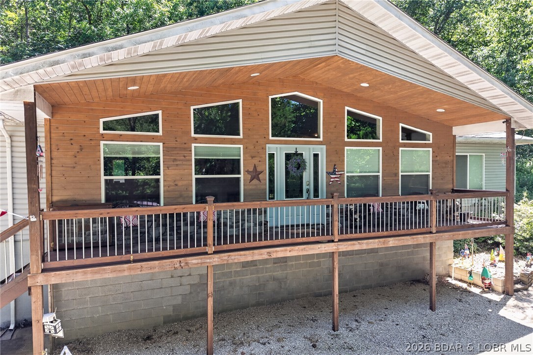 184 State Park Road Property Photo 4