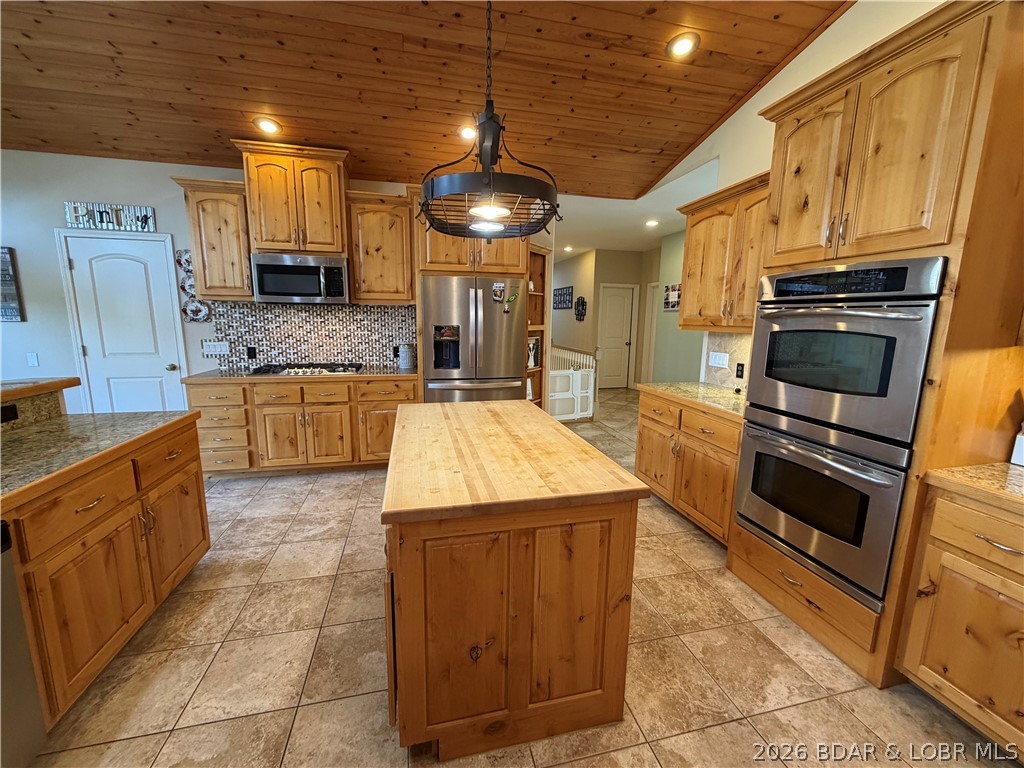 184 State Park Road Property Photo 12