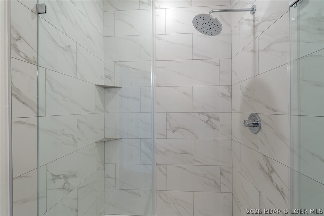 4925 Robins Circle 2b Property Photo 23