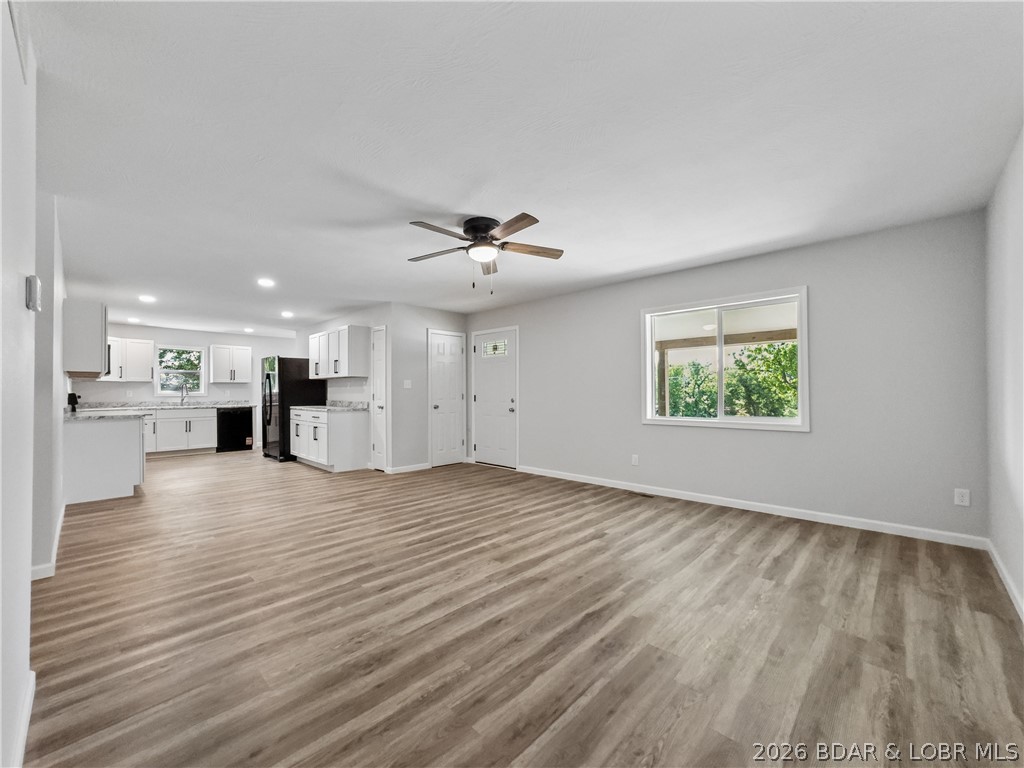 324 3rd Street Property Photo 5