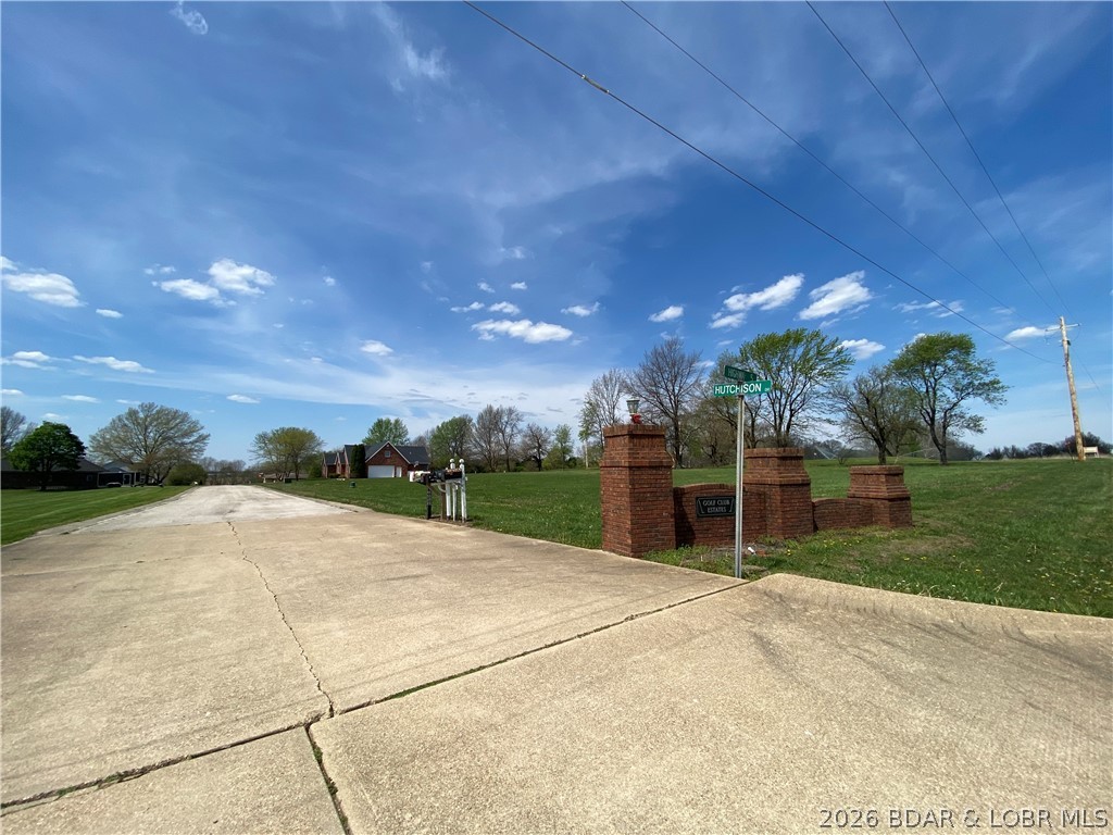 13955 Hutchison Dr Property Photo 7