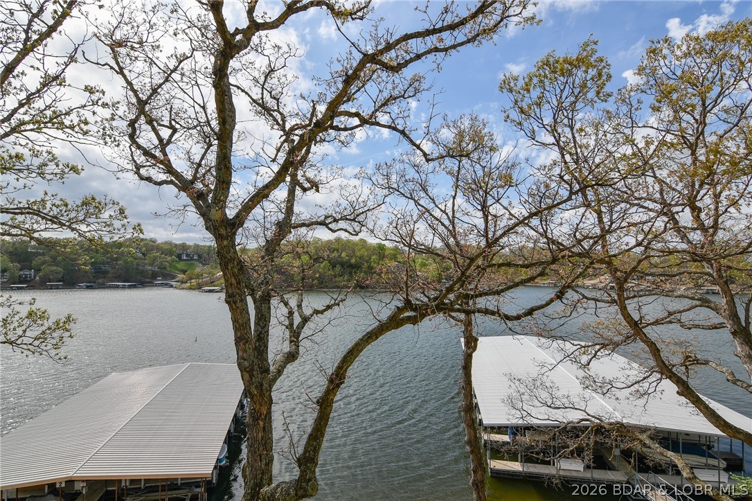 98 Jonathan Drive 3b Property Photo 12
